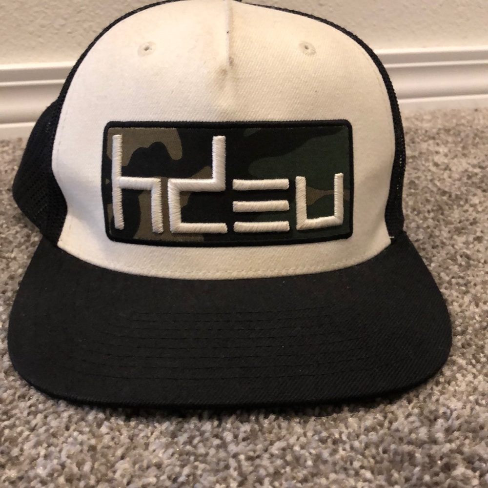 HDEU Chase Rice Trucker Cap